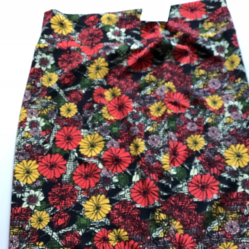 LuLaRoe Cassie skirt XL NWT Floral oranges